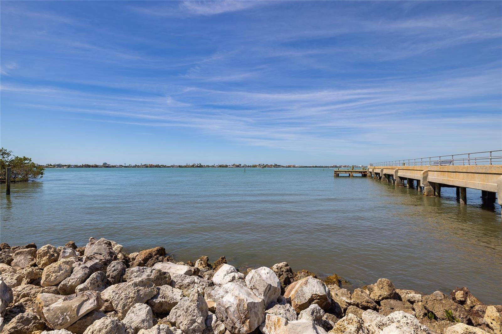 Image 76 of 81 For 1433 Park Street N