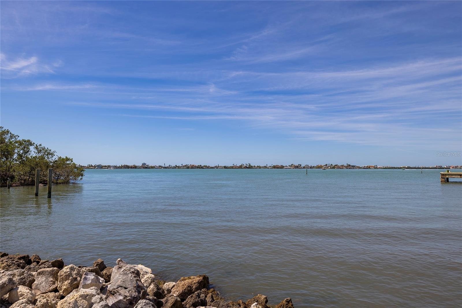 Image 78 of 81 For 1433 Park Street N