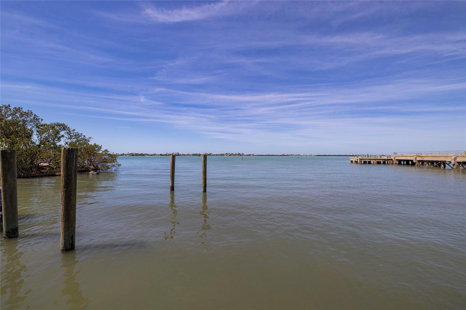 Image 79 of 81 For 1433 Park Street N