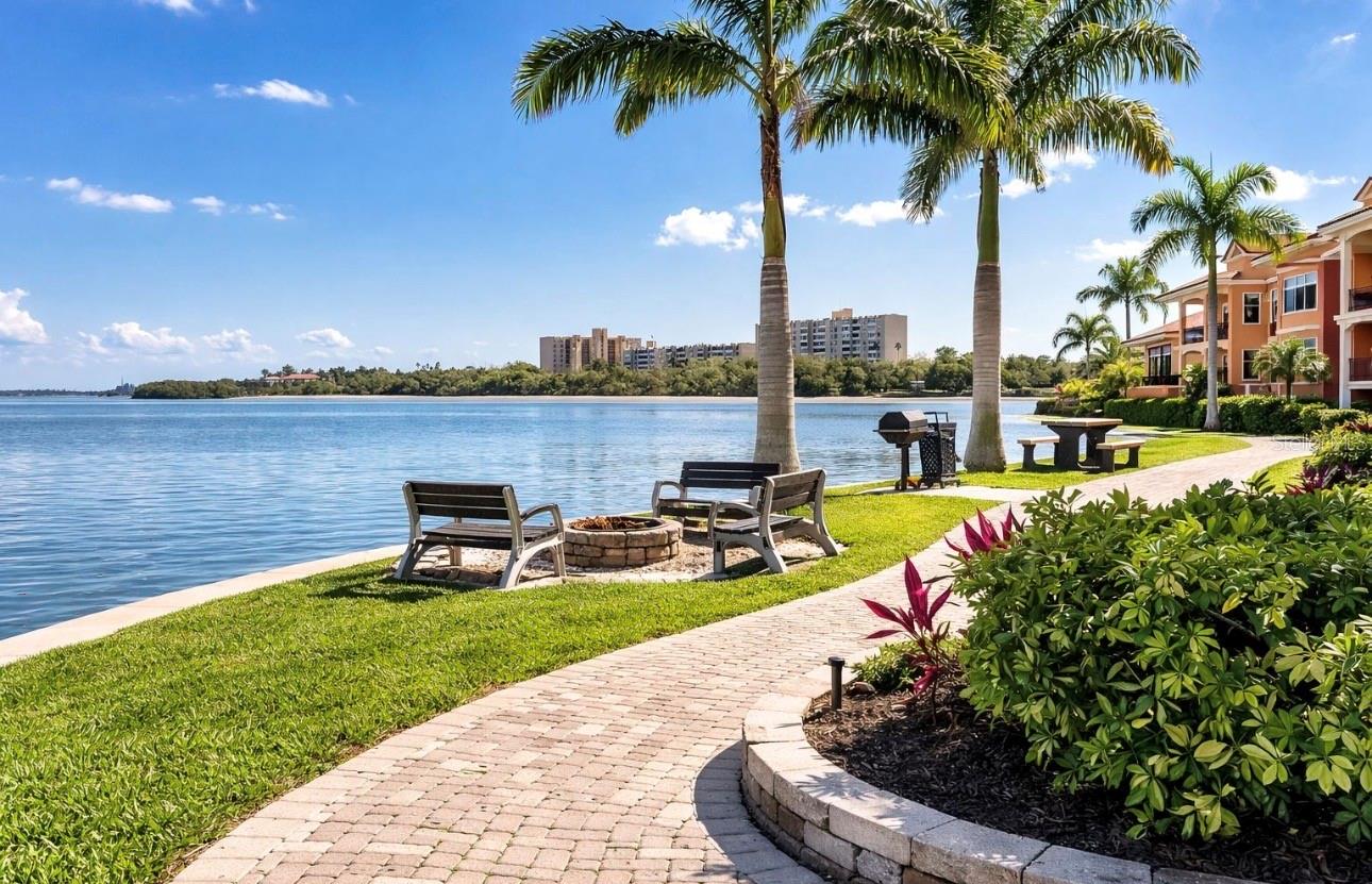 Image 24 of 26 For 2755 Via Capri  1220