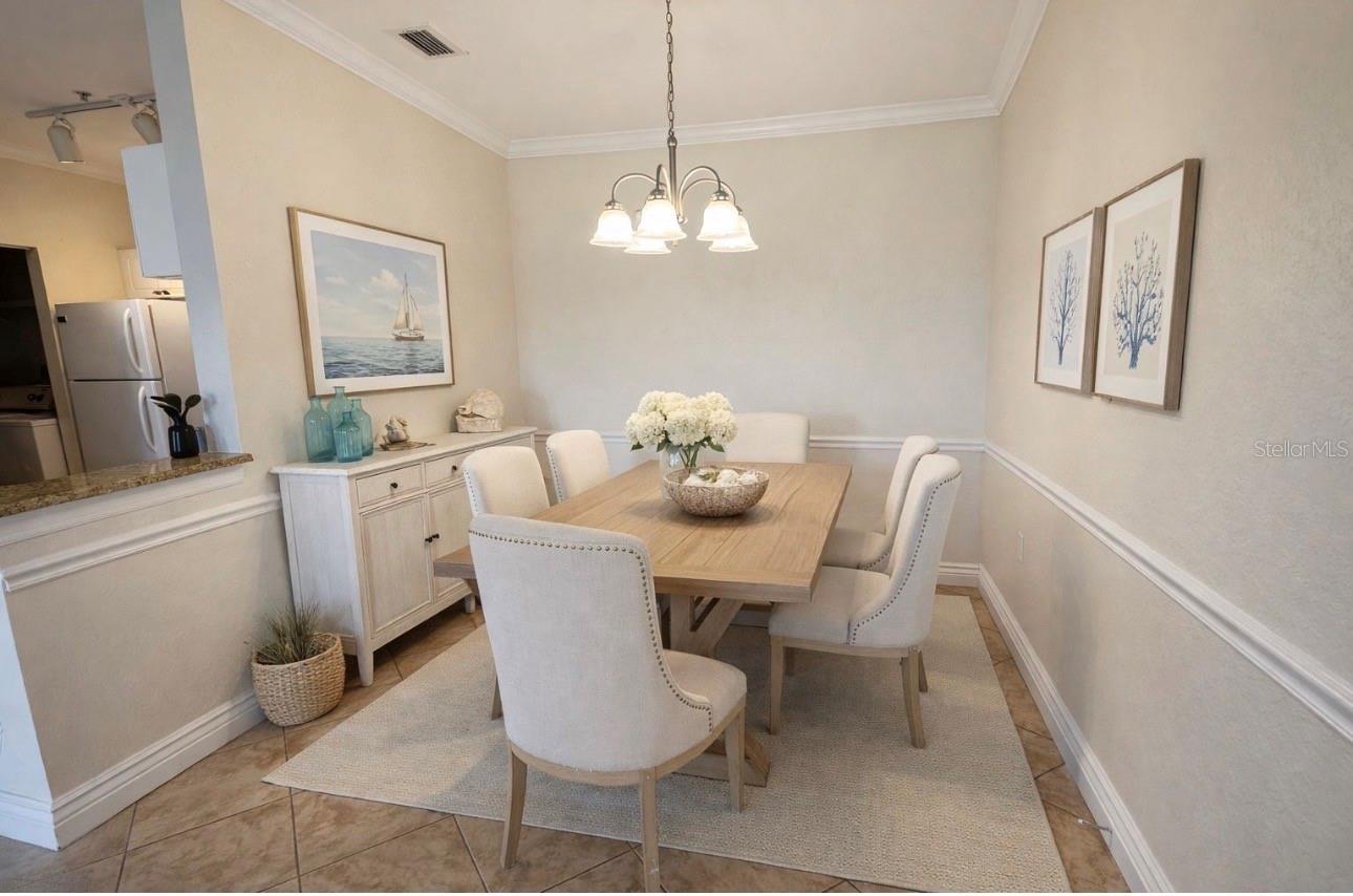 Image 3 of 26 For 2755 Via Capri  1220