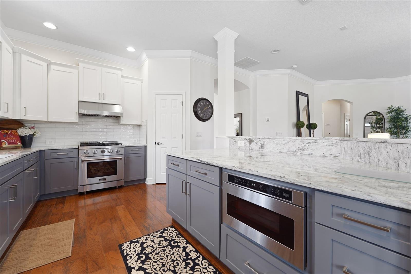 Image 10 of 47 For 8522 Westerland Drive