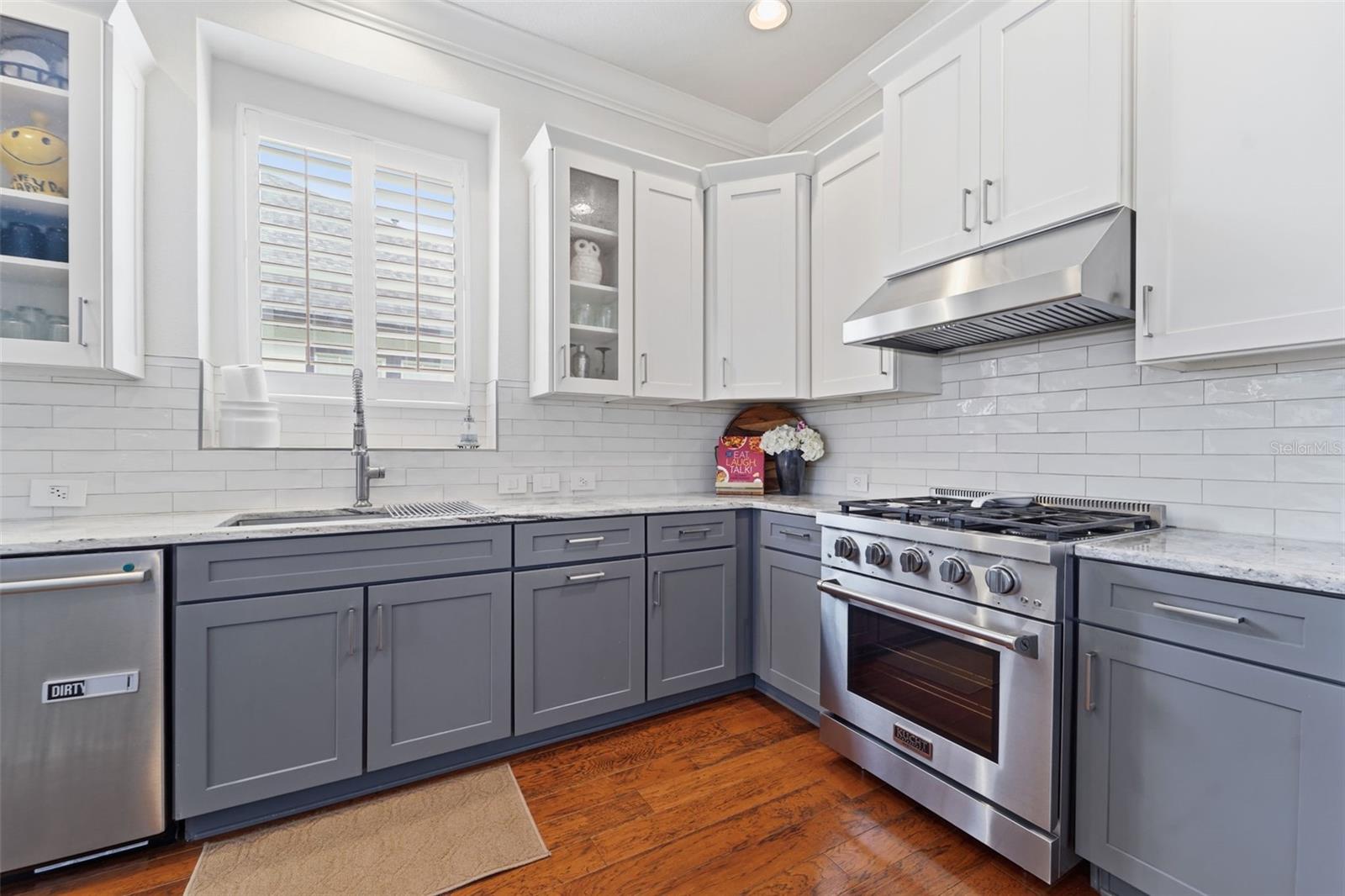 Image 12 of 47 For 8522 Westerland Drive