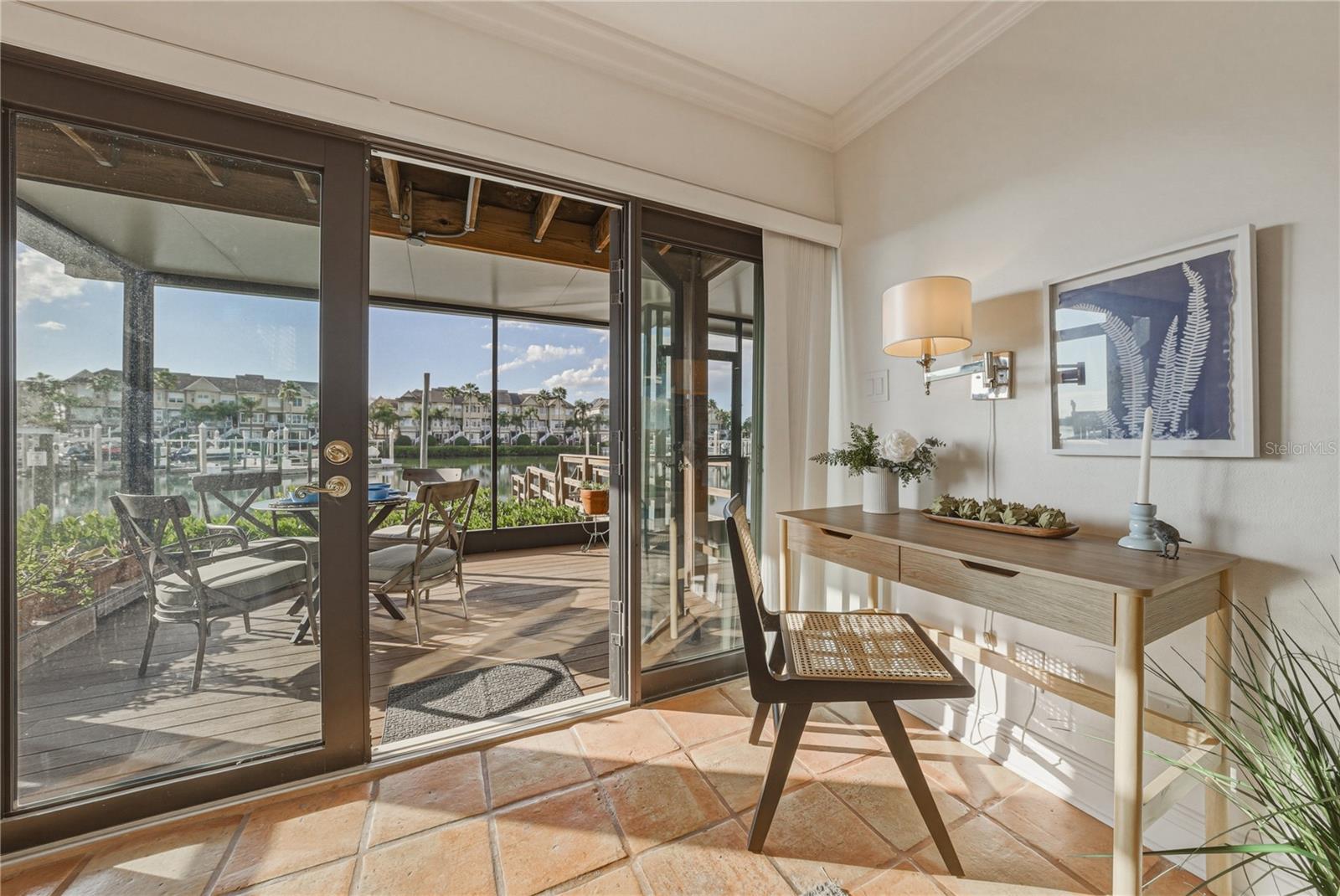 Image 19 of 100 For 4306 Harbor House Drive