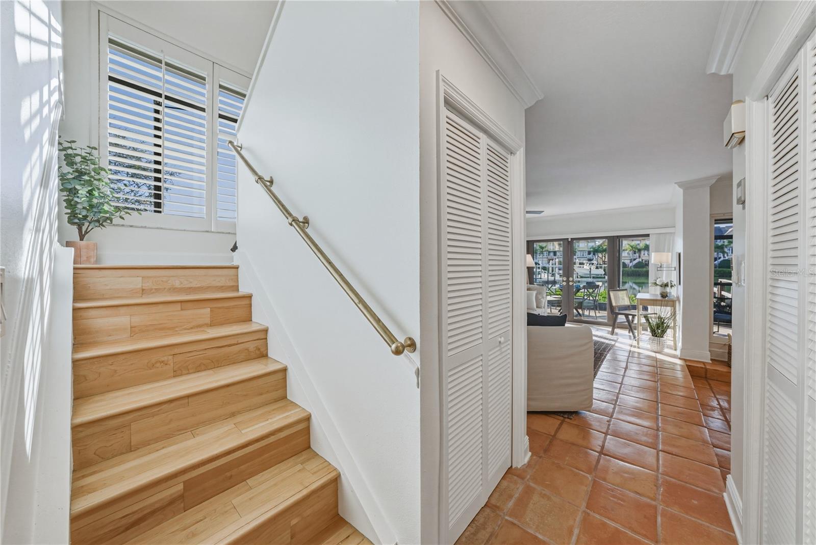 Image 25 of 100 For 4306 Harbor House Drive