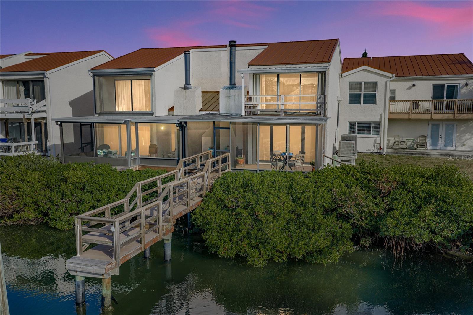 Image 69 of 100 For 4306 Harbor House Drive