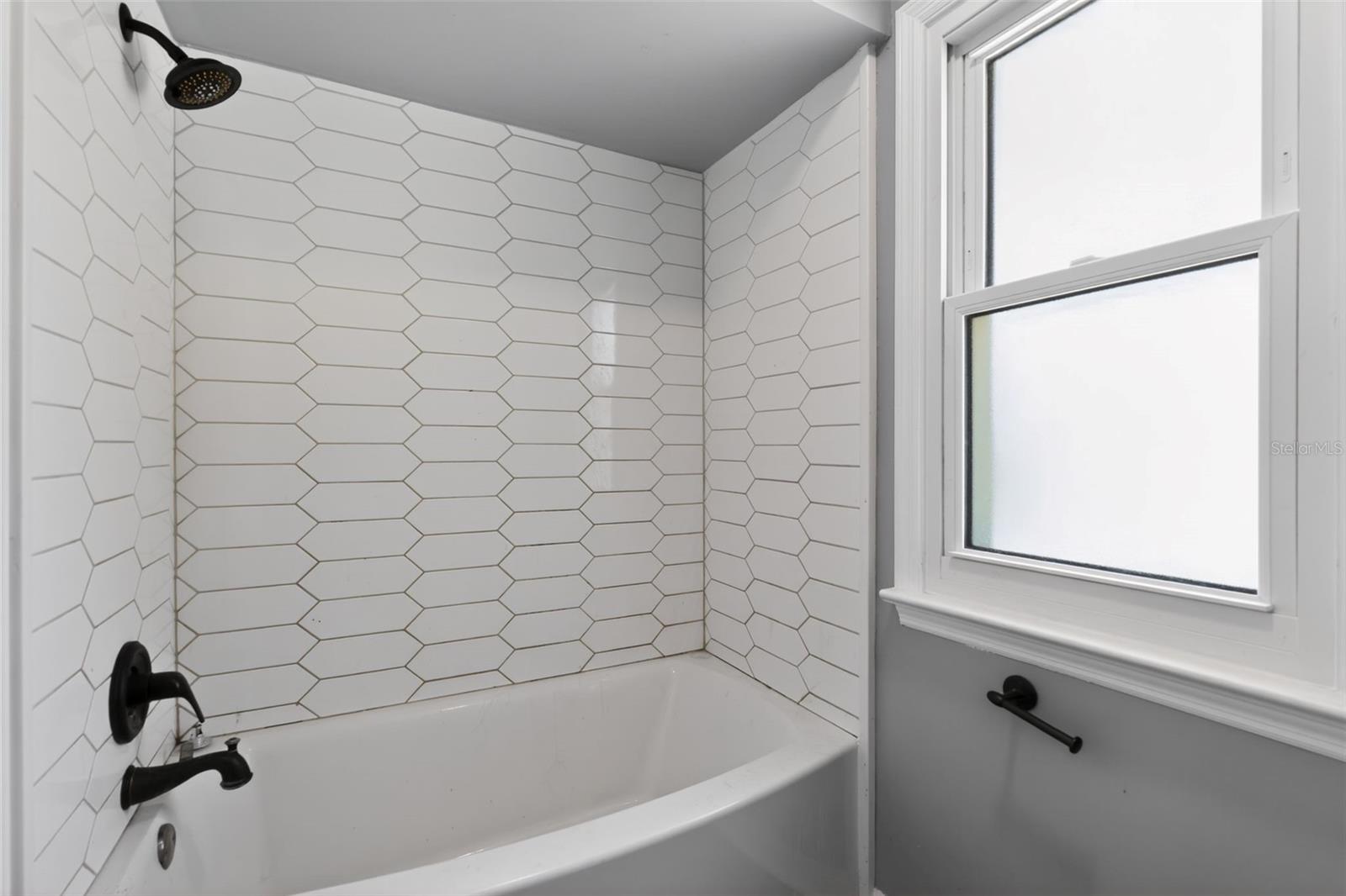 Image 36 of 40 For 7525 Applewood Drive