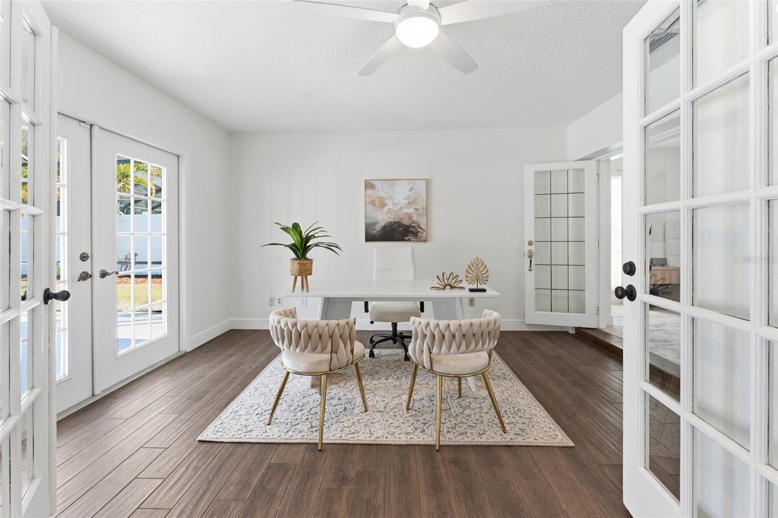 Image 30 of 46 For 2654 Clubhouse Drive N