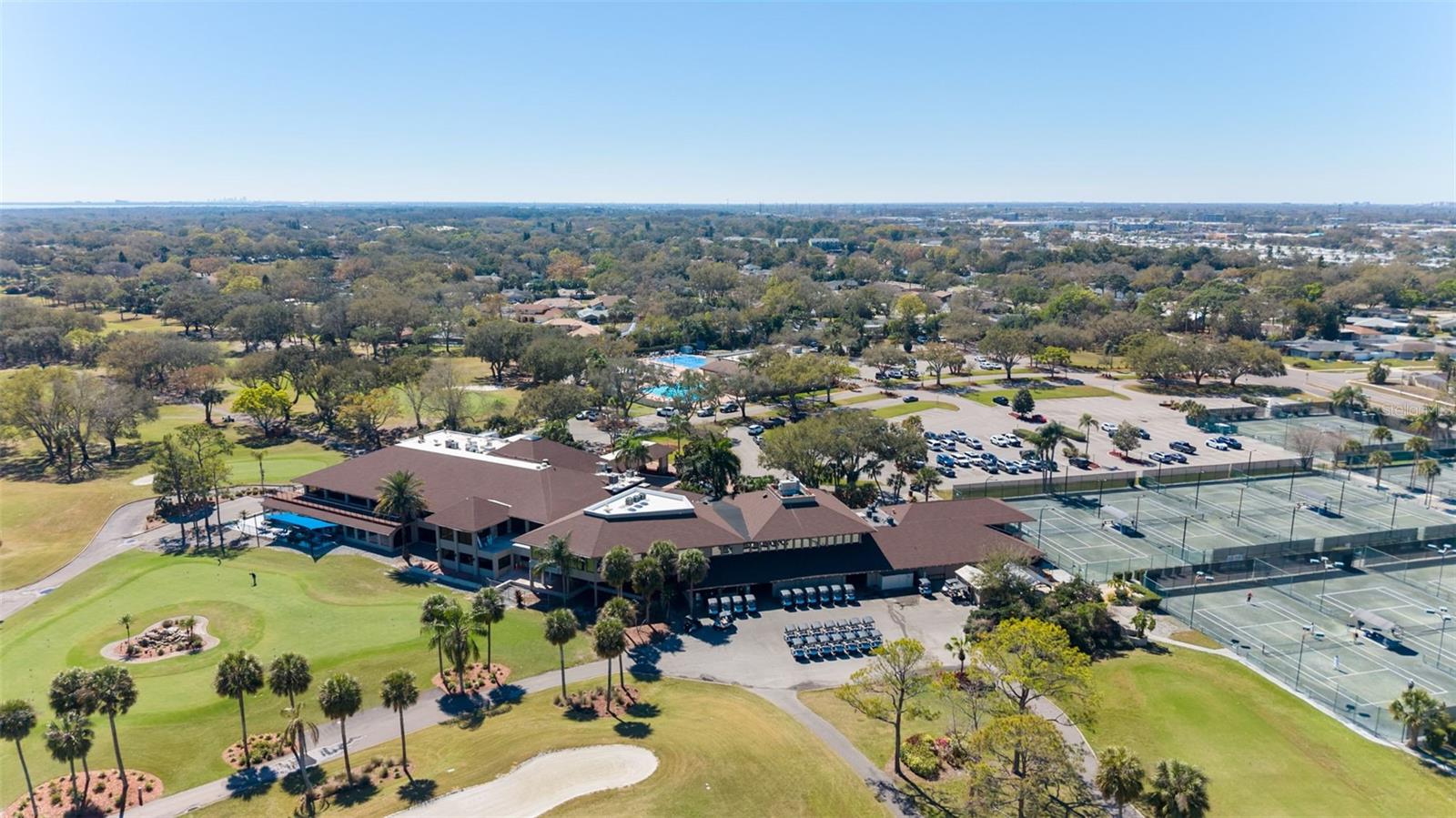 Image 45 of 46 For 2654 Clubhouse Drive N