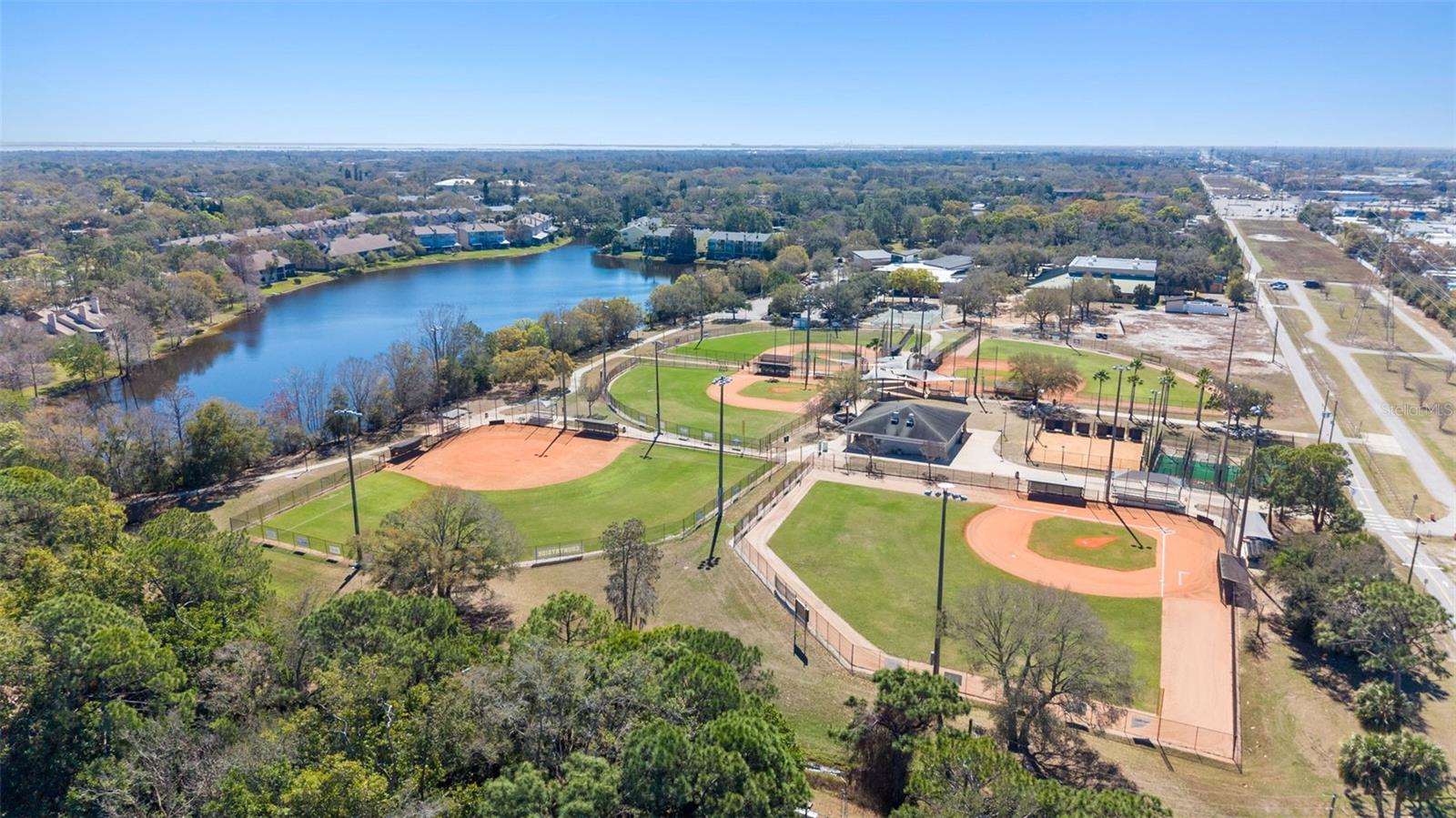 Image 46 of 46 For 2654 Clubhouse Drive N