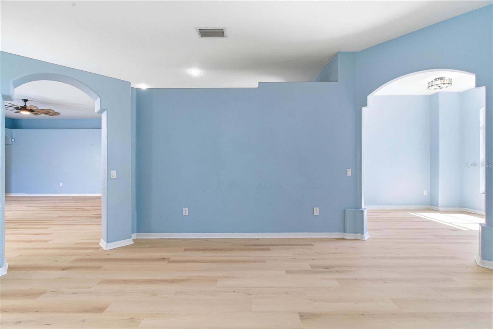 Image 14 of 79 For 3725 Grand Forks Drive