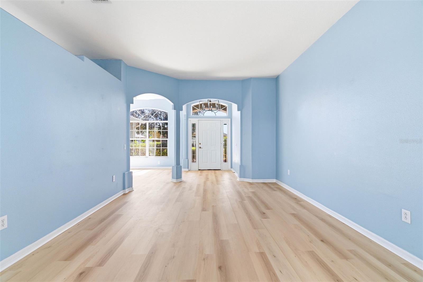 Image 16 of 79 For 3725 Grand Forks Drive