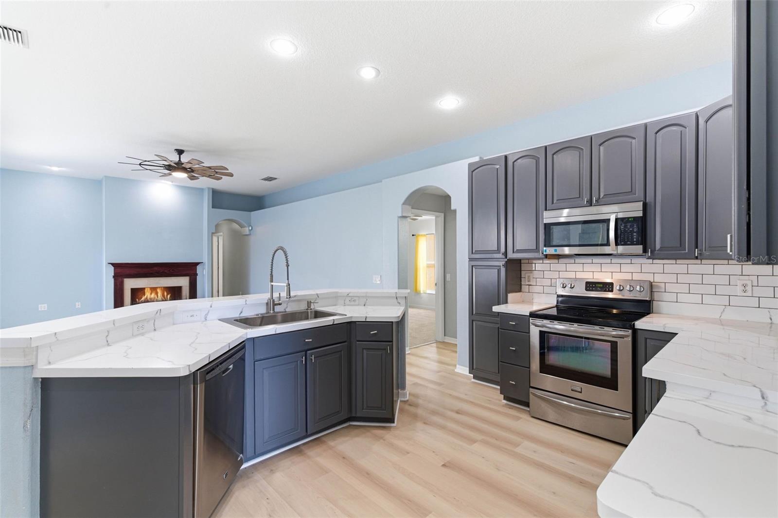 Image 24 of 79 For 3725 Grand Forks Drive