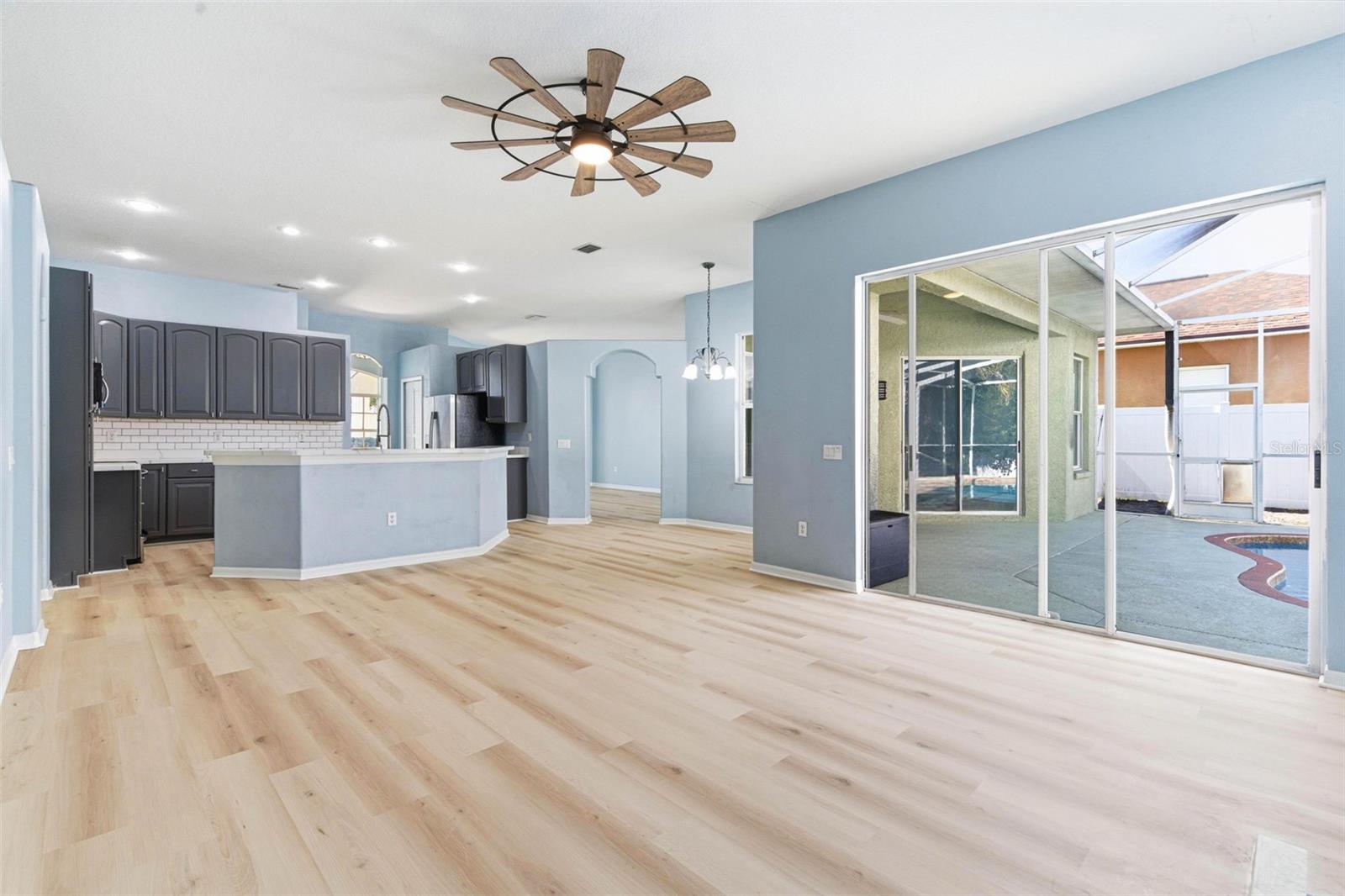 Image 30 of 79 For 3725 Grand Forks Drive