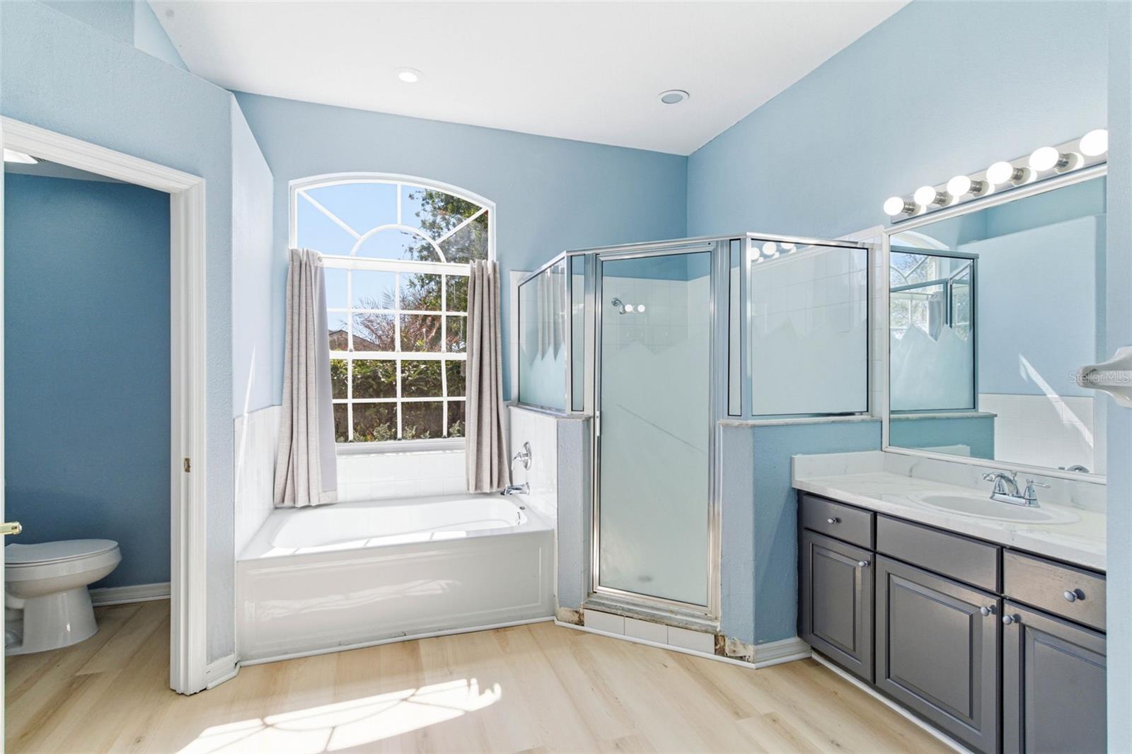 Image 40 of 79 For 3725 Grand Forks Drive