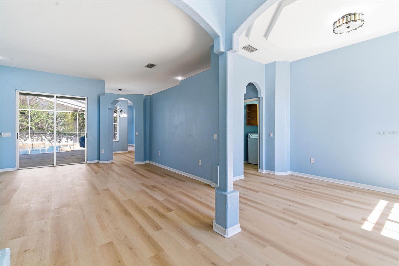 Image 5 of 79 For 3725 Grand Forks Drive