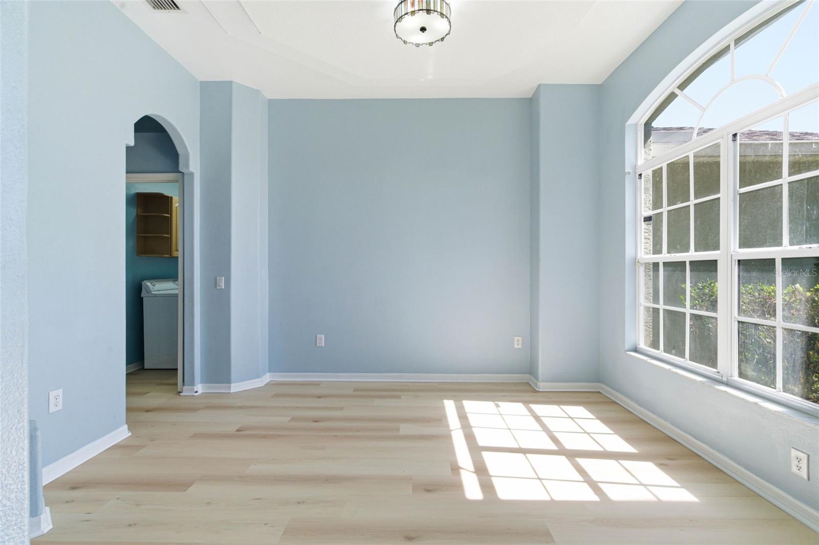 Image 6 of 79 For 3725 Grand Forks Drive