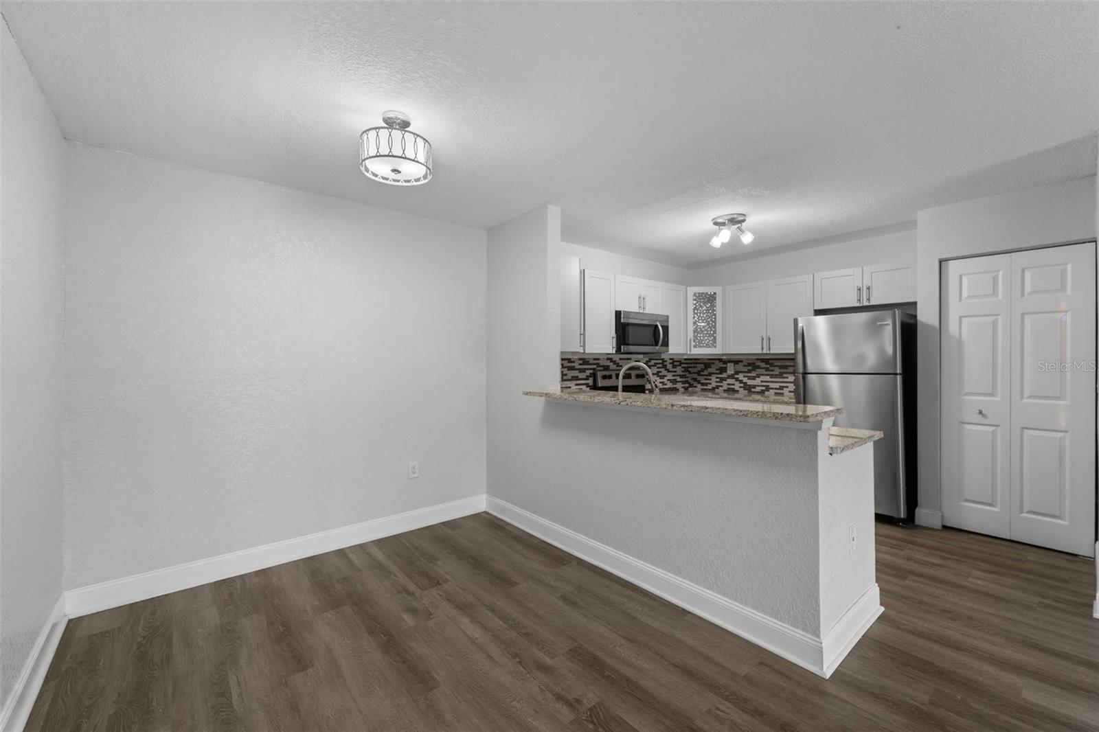 Image 11 of 36 For 5742 Baywater Drive