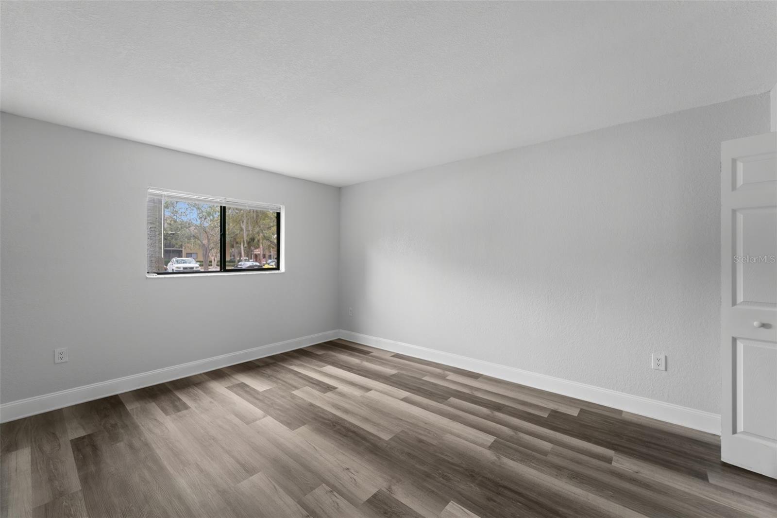 Image 14 of 36 For 5742 Baywater Drive