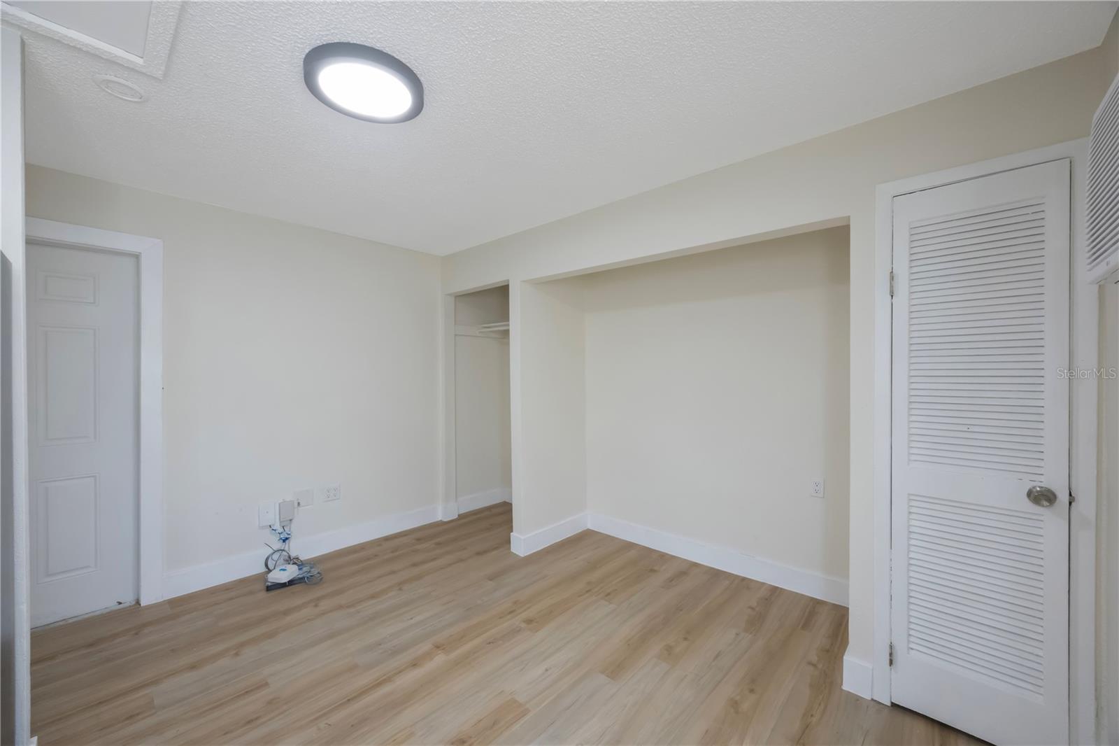 Image 17 of 17 For 2753 53rd Avenue N