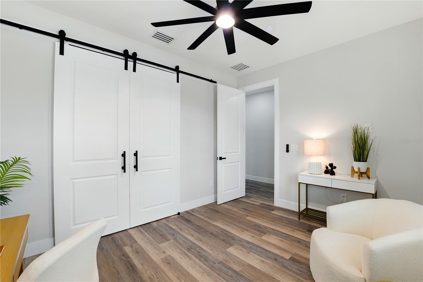 Image 19 of 25 For 2714 1-2 Tampa Bay Boulevard