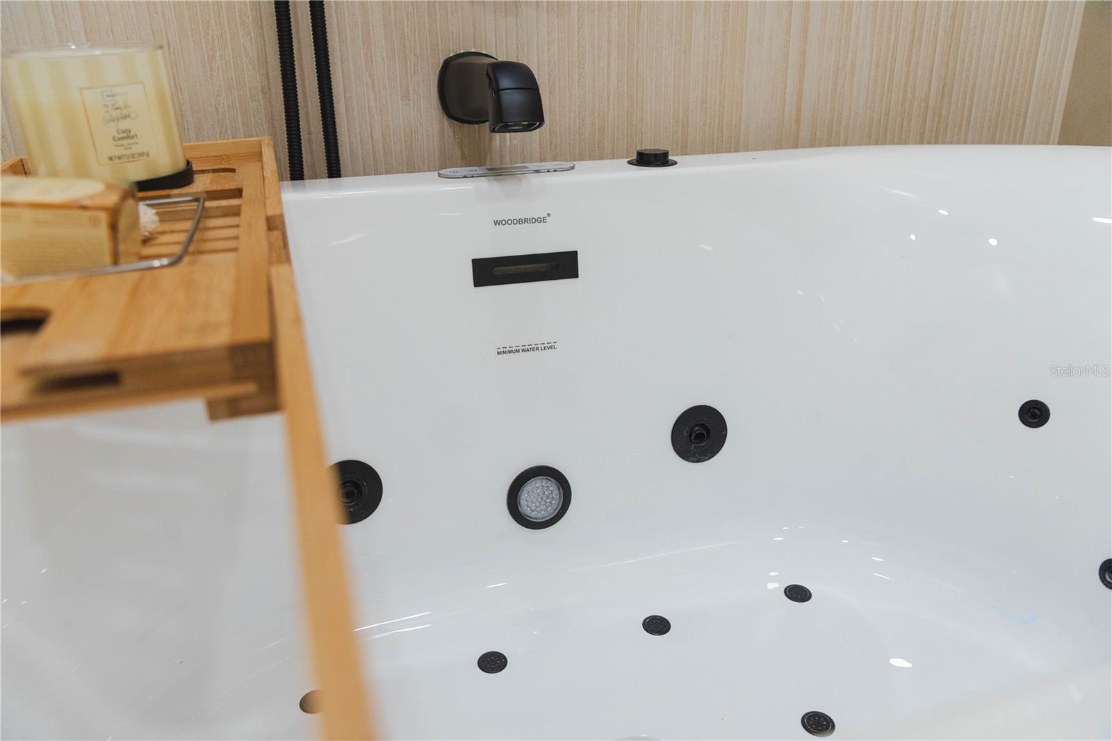 Image 5 of 25 For 2714 1-2 Tampa Bay Boulevard