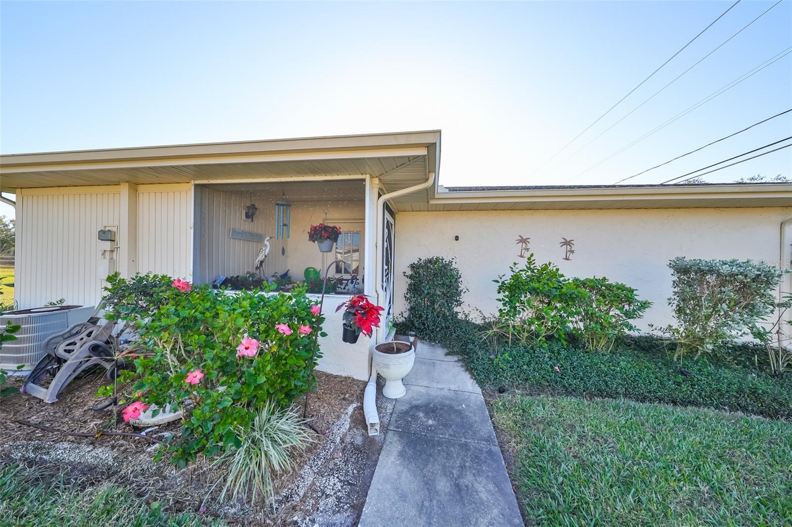 Image 6 of 31 For 1901 Canterbury Lane 19