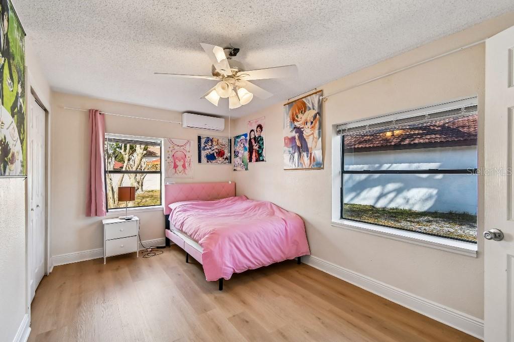 Image 25 of 84 For 6609 Edgeworth Drive