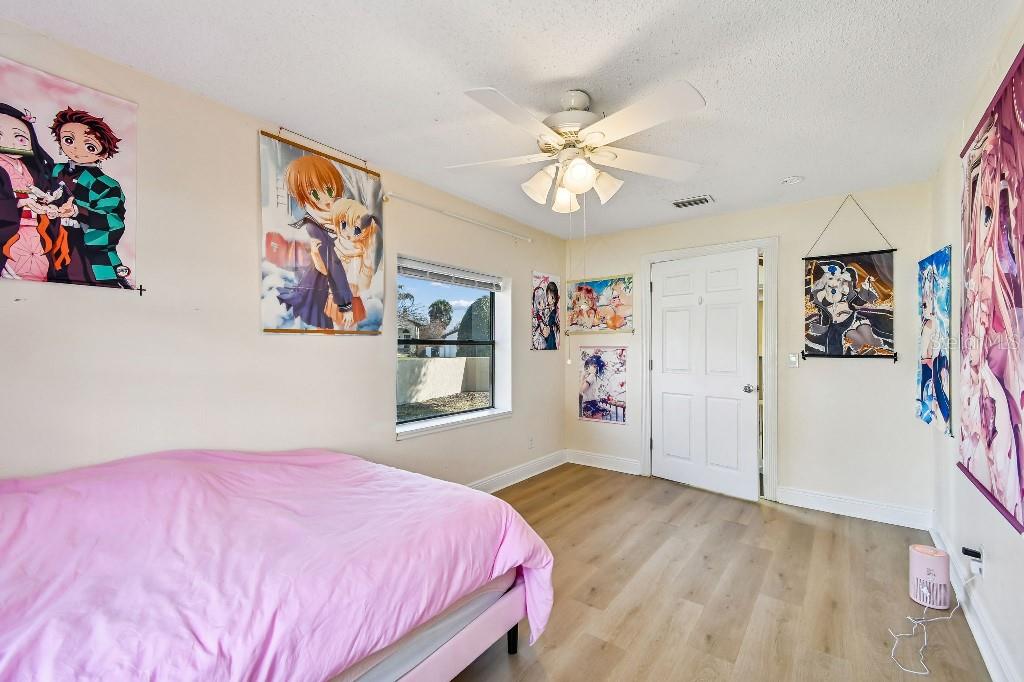 Image 27 of 84 For 6609 Edgeworth Drive