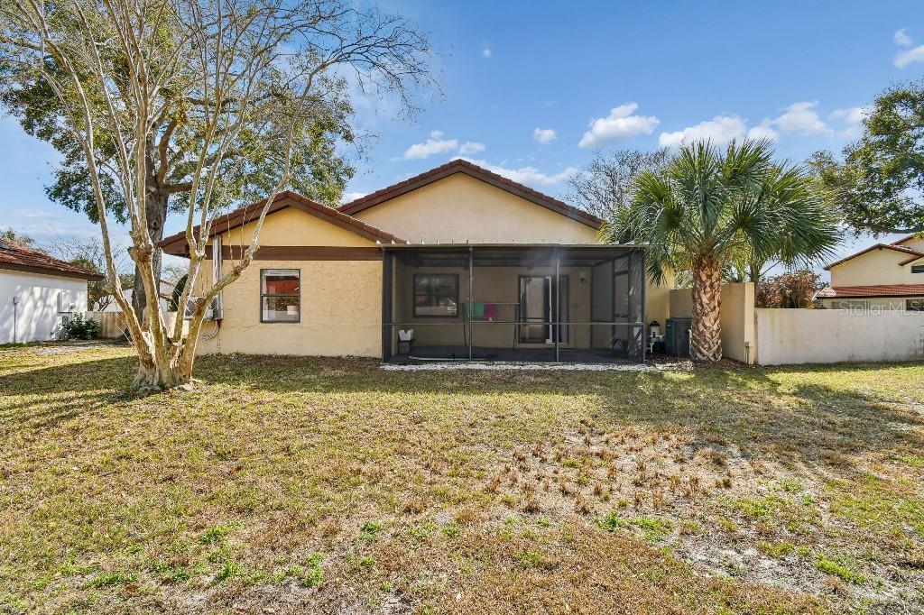 Image 32 of 84 For 6609 Edgeworth Drive