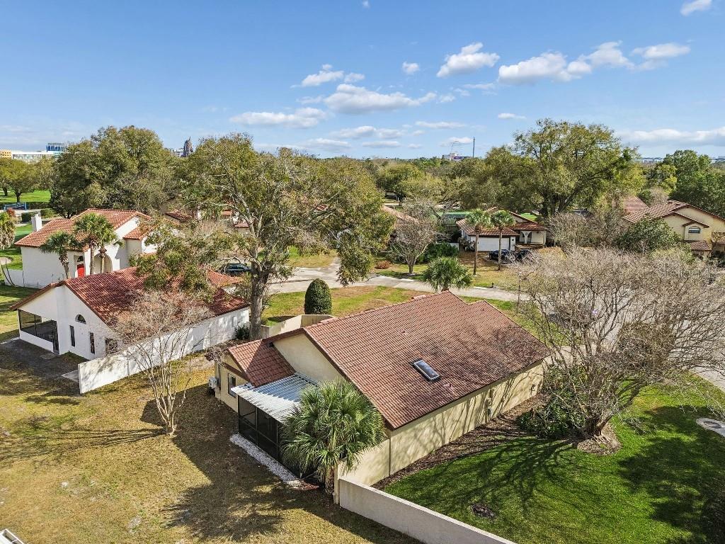 Image 38 of 84 For 6609 Edgeworth Drive