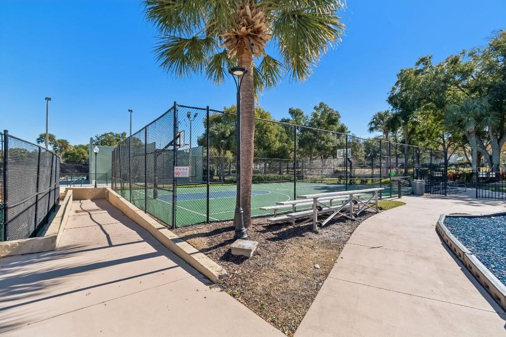 Image 80 of 84 For 6609 Edgeworth Drive