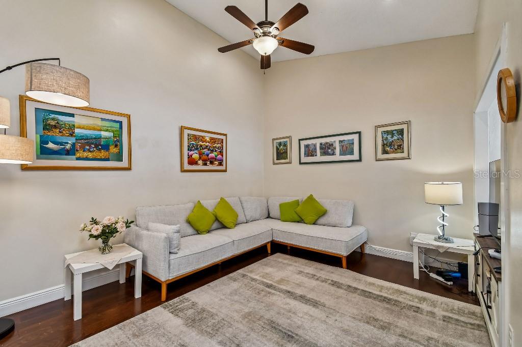 Image 9 of 84 For 6609 Edgeworth Drive