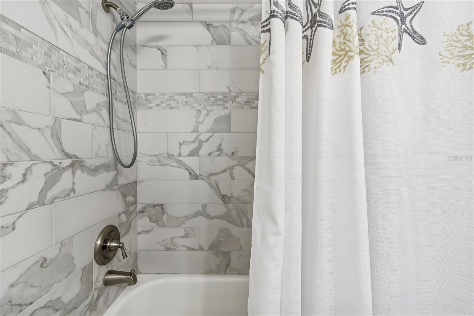 Image 11 of 25 For 104 Cypress Court 104