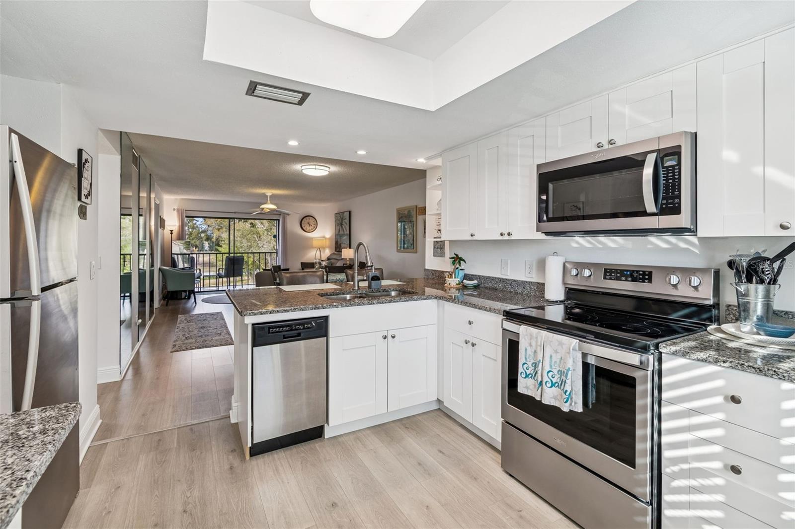 Image 14 of 25 For 104 Cypress Court 104