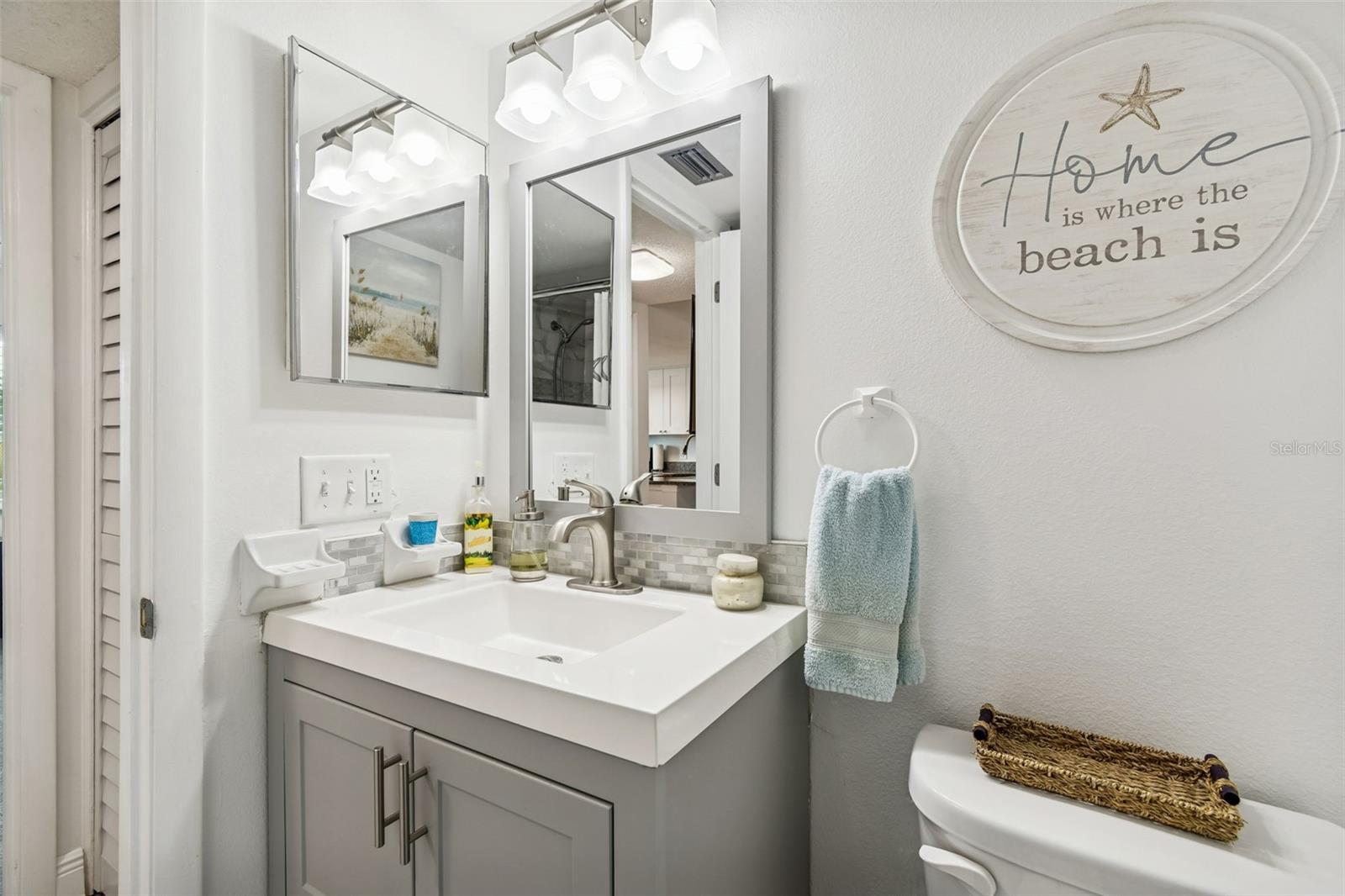 Image 20 of 25 For 104 Cypress Court 104