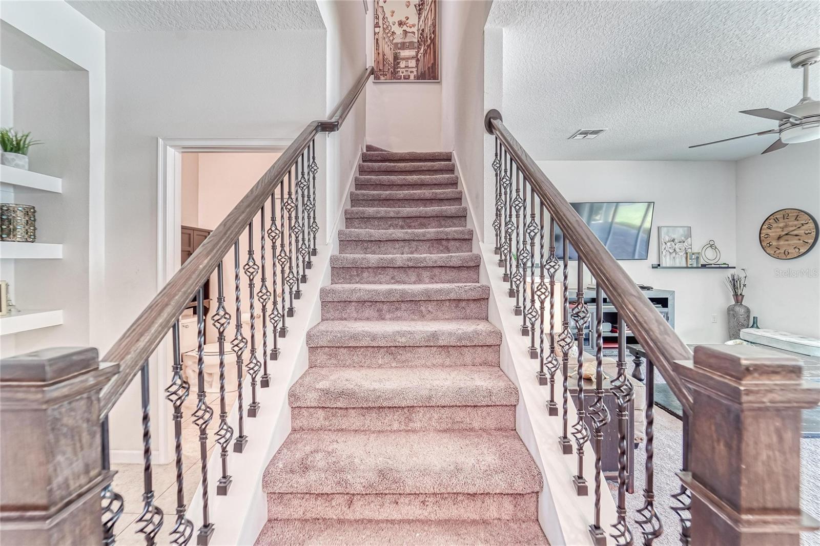 Image 20 of 68 For 12358 Streambed Drive