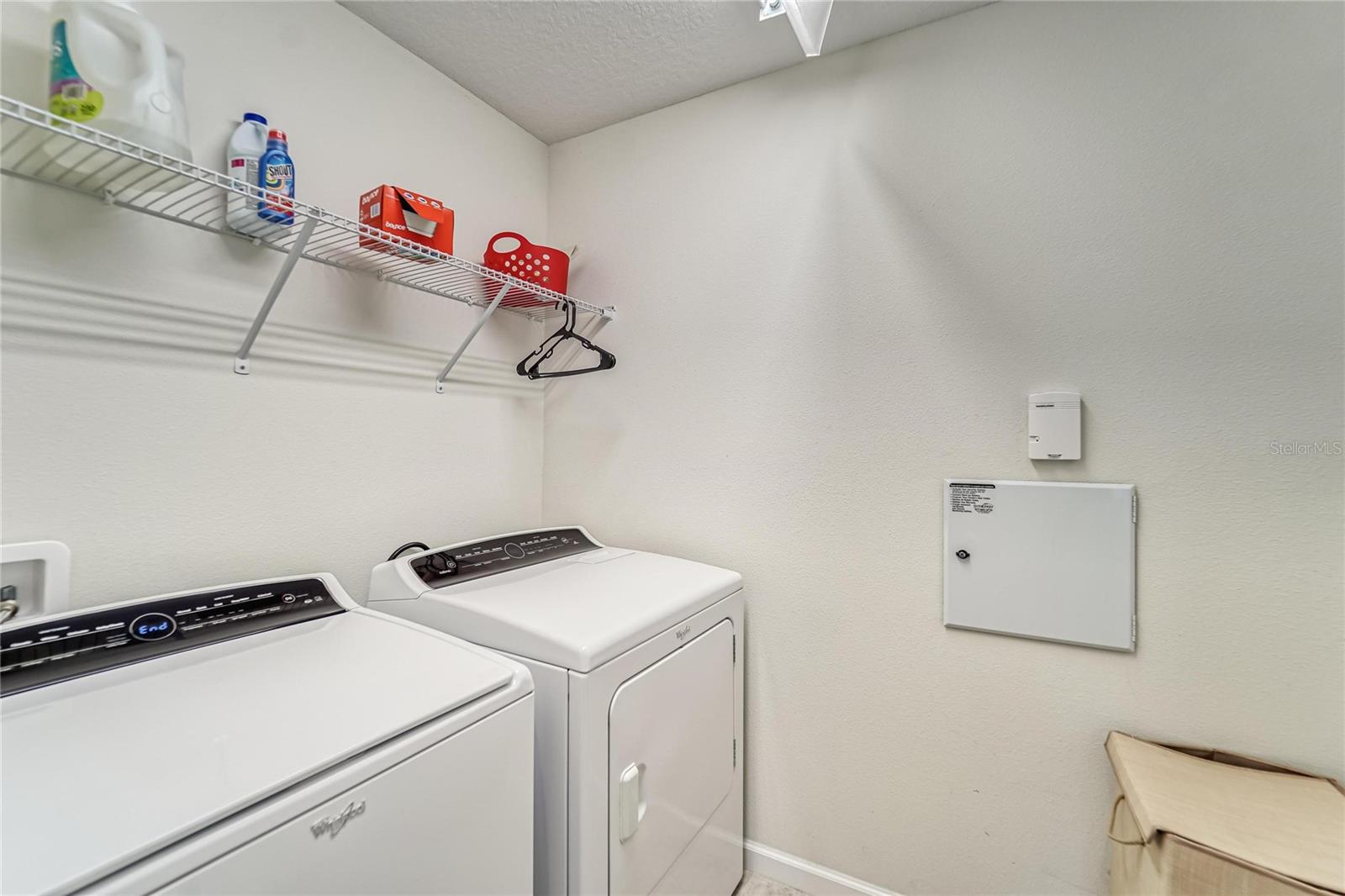 Image 25 of 68 For 12358 Streambed Drive