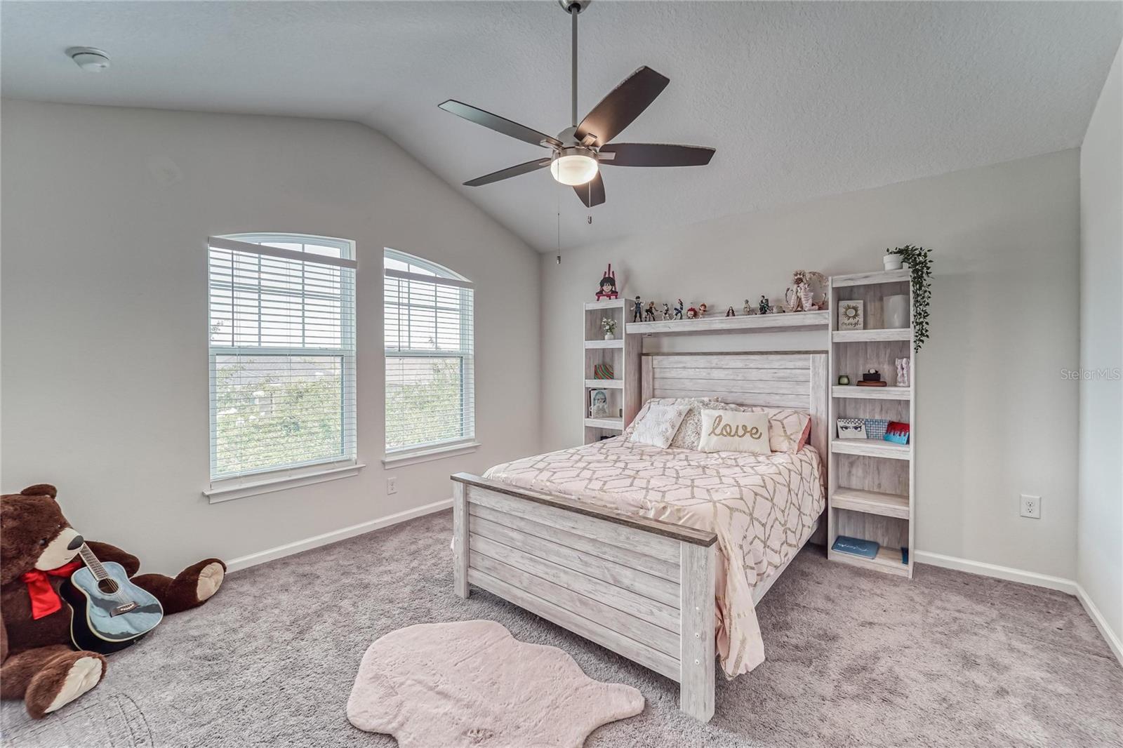 Image 31 of 68 For 12358 Streambed Drive