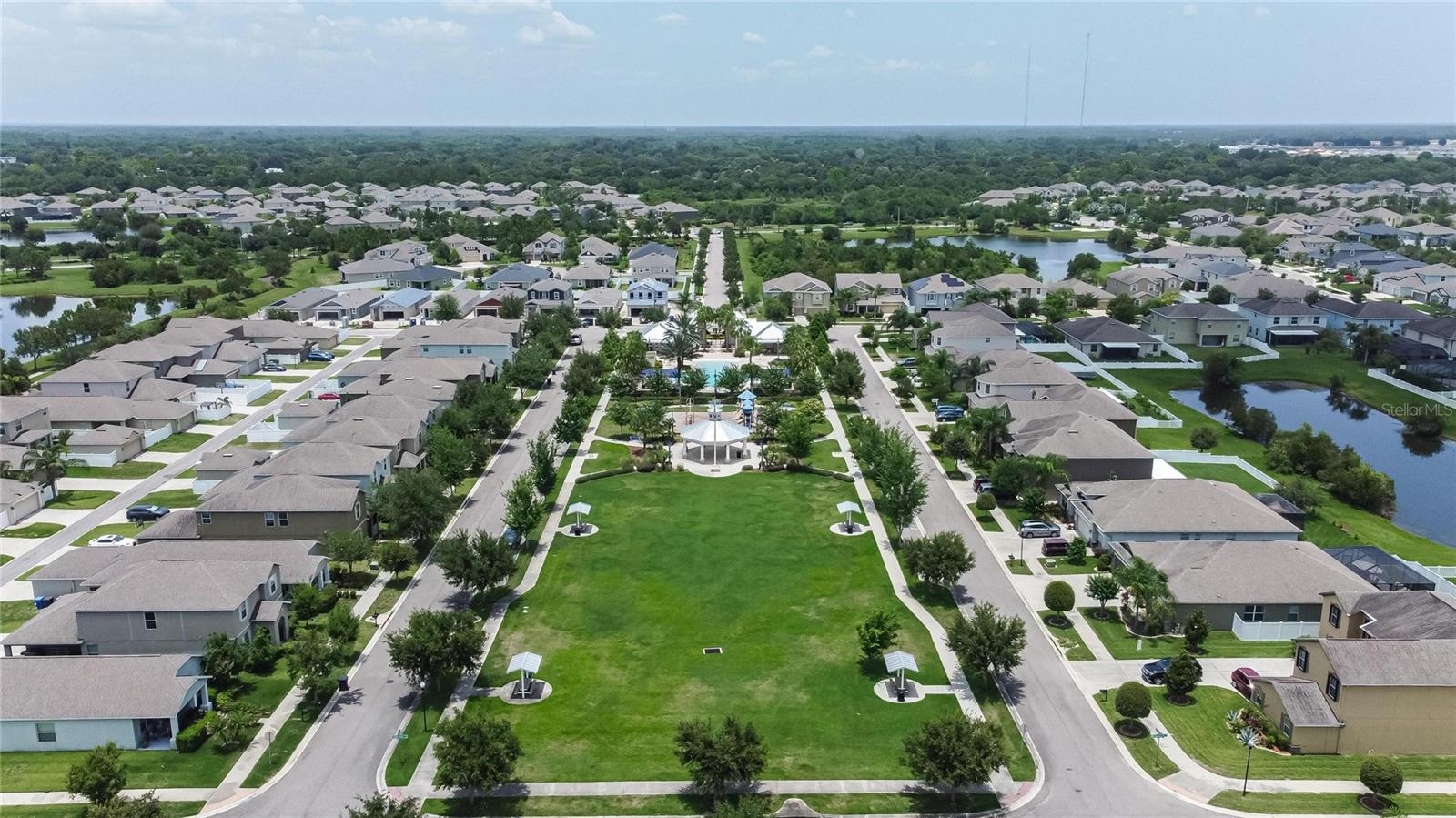 Image 46 of 68 For 12358 Streambed Drive