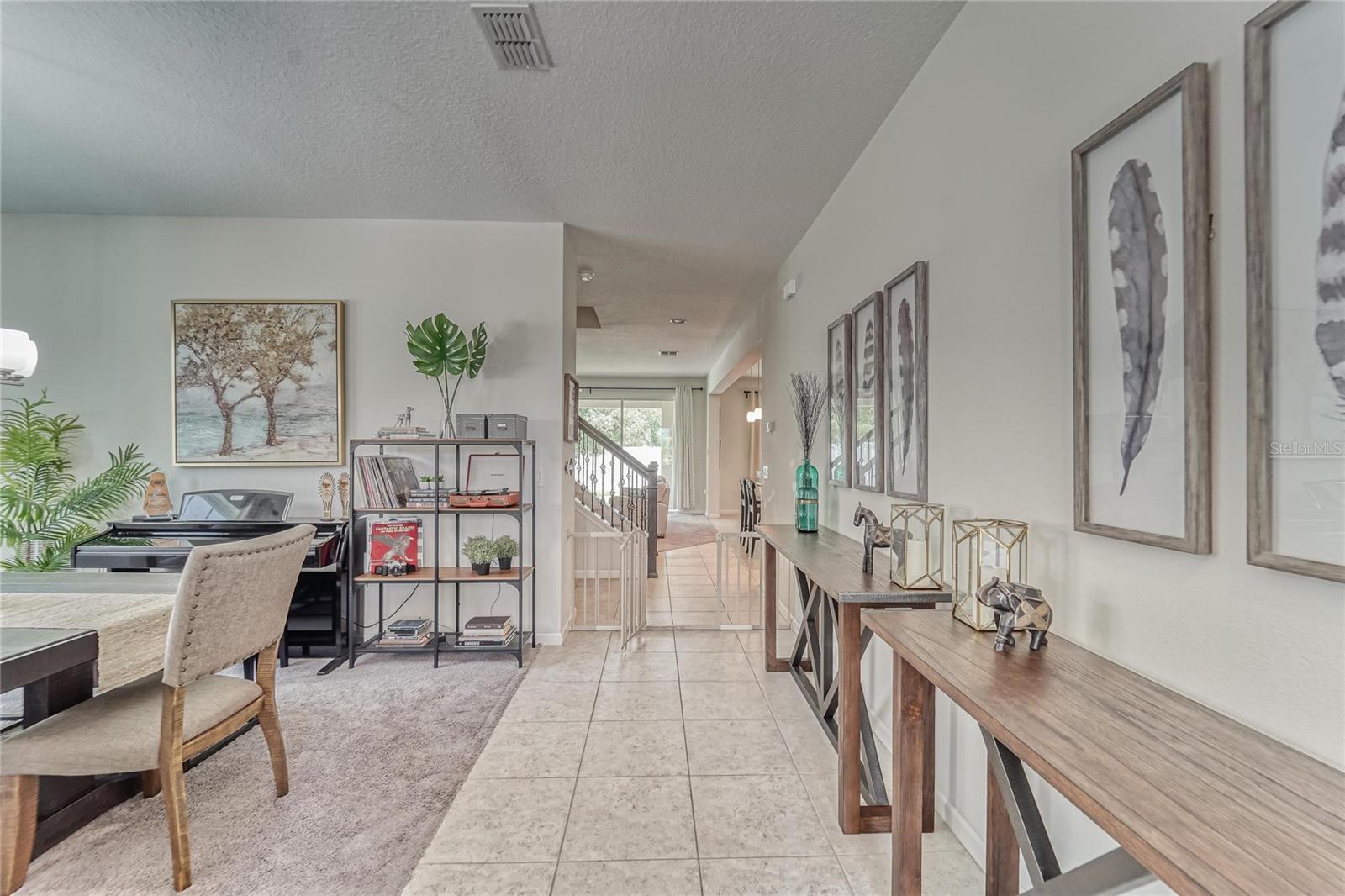 Image 7 of 68 For 12358 Streambed Drive