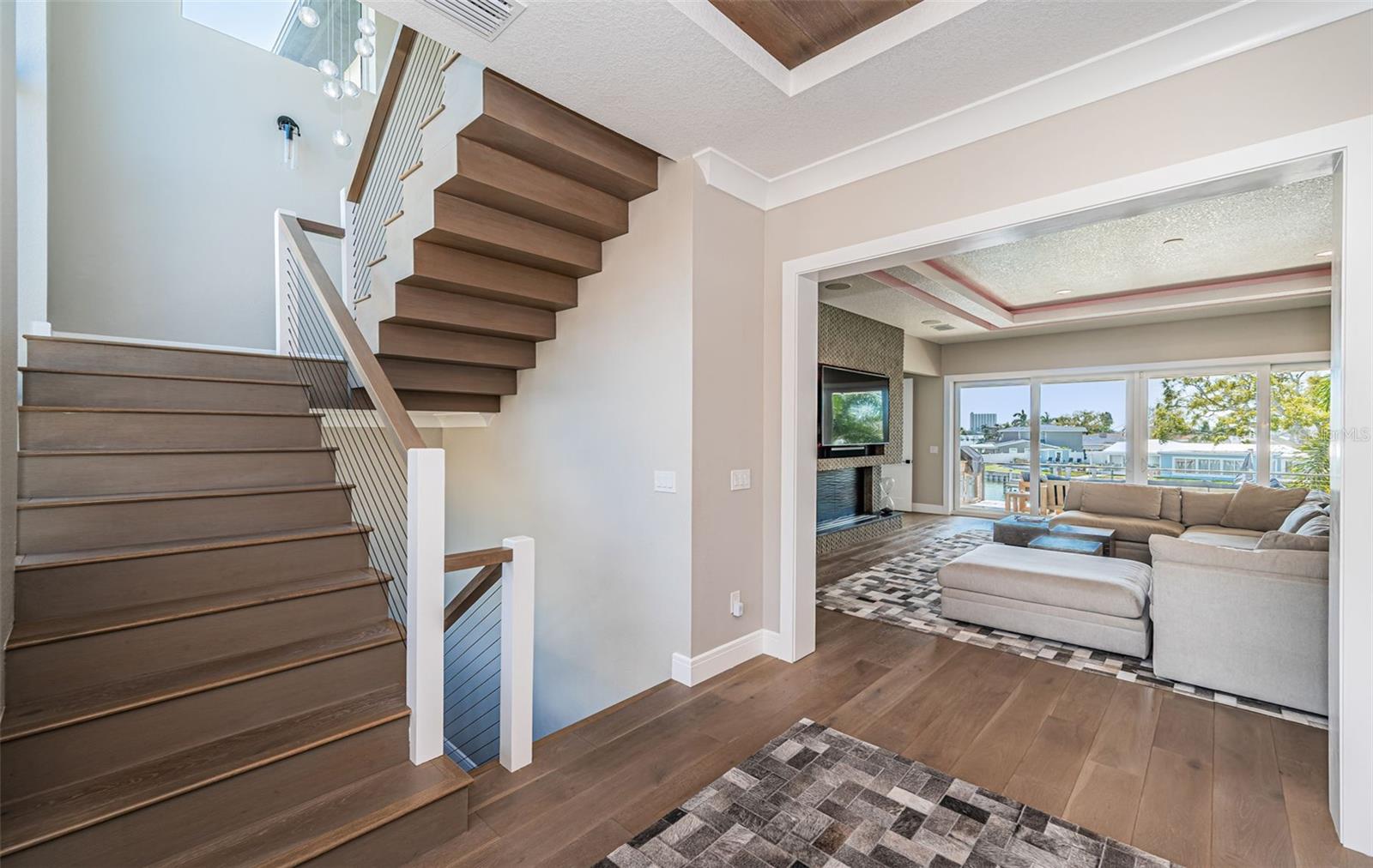 Image 10 of 86 For 7822 Causeway Boulevard S