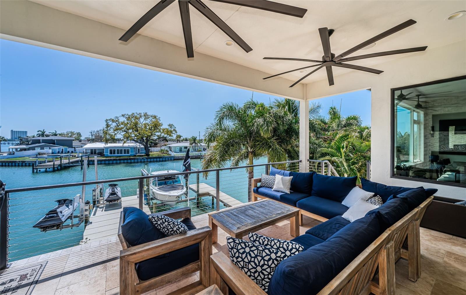 Image 21 of 86 For 7822 Causeway Boulevard S