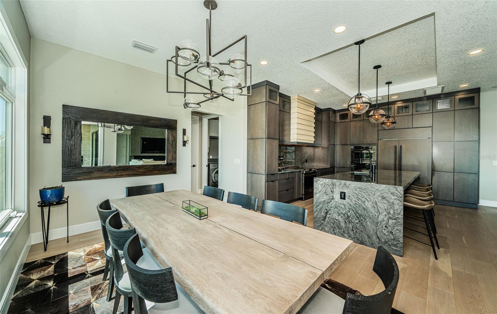 Image 33 of 86 For 7822 Causeway Boulevard S