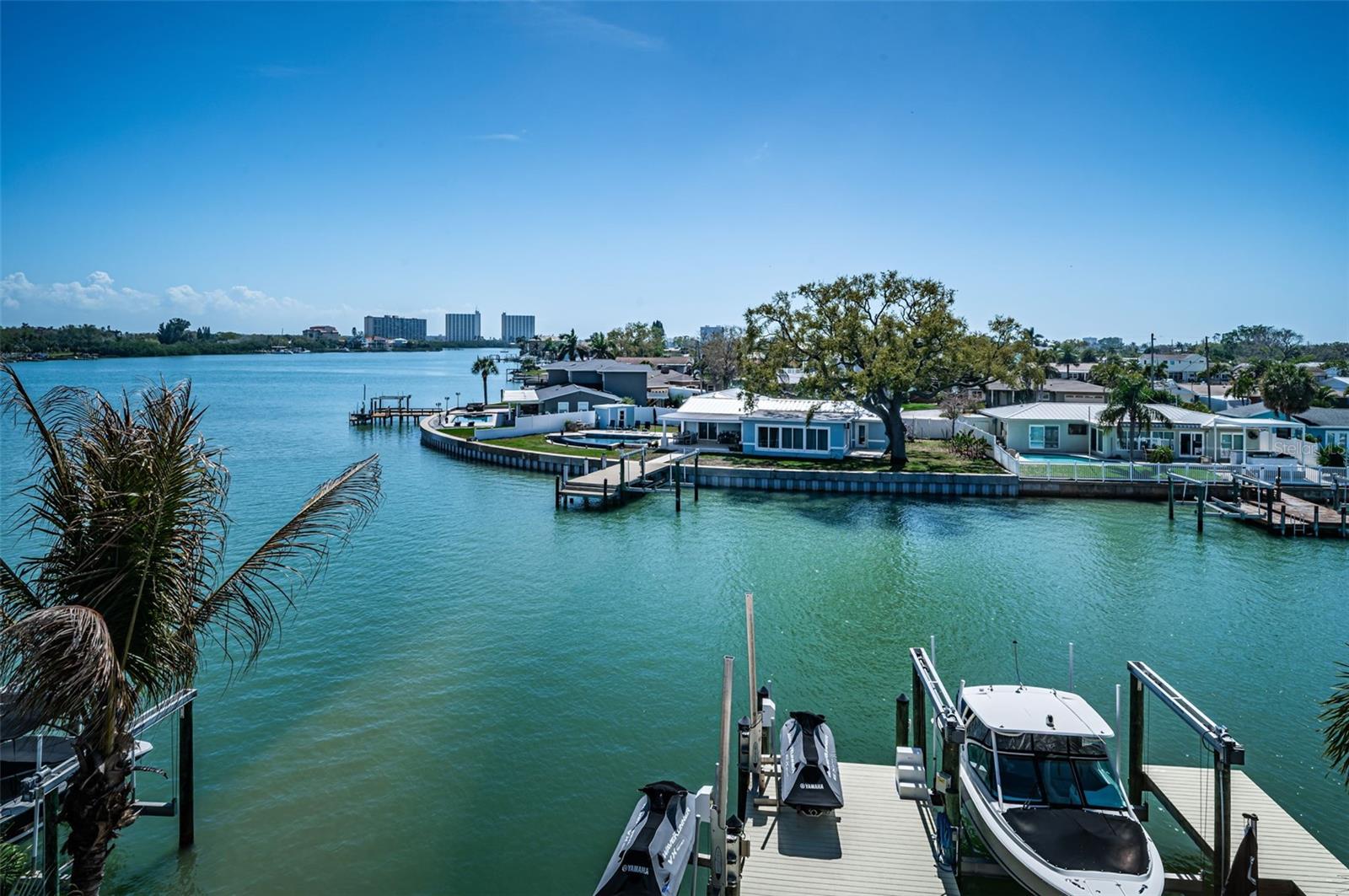 Image 53 of 86 For 7822 Causeway Boulevard S