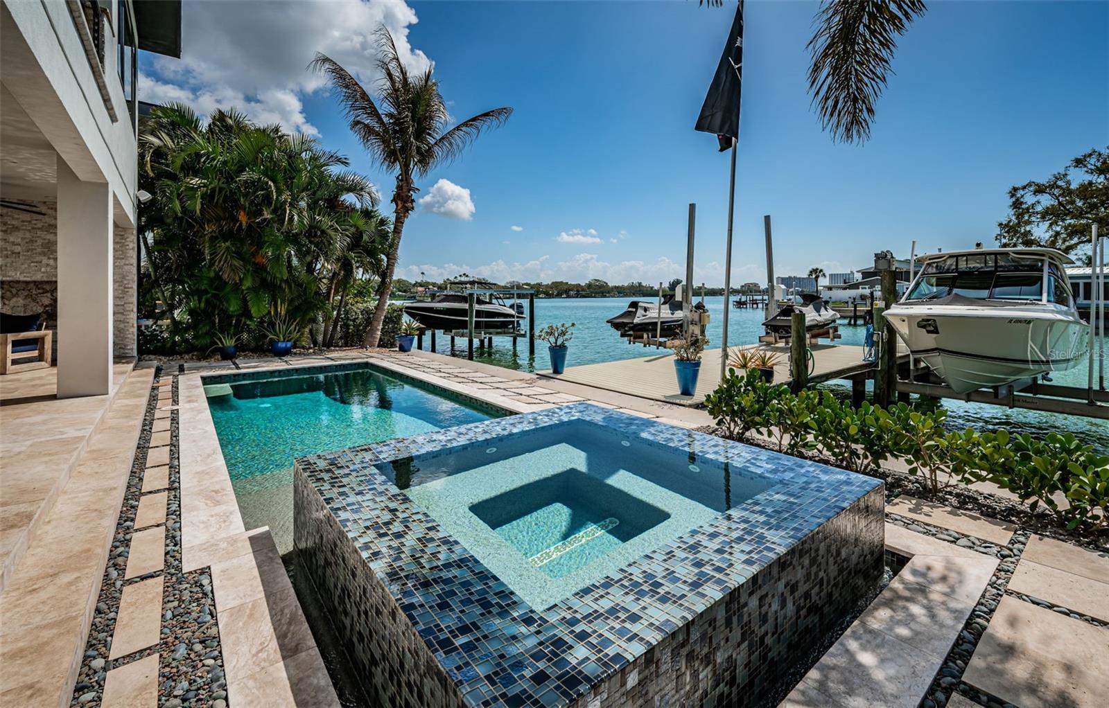 Image 68 of 86 For 7822 Causeway Boulevard S