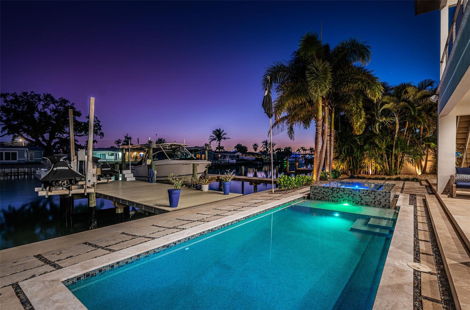 Image 75 of 86 For 7822 Causeway Boulevard S