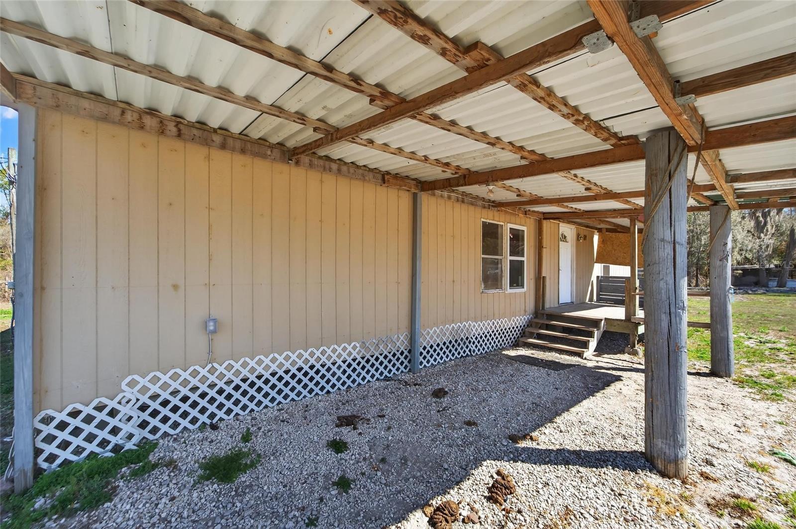 Image 15 of 81 For 35238 Manuel Street