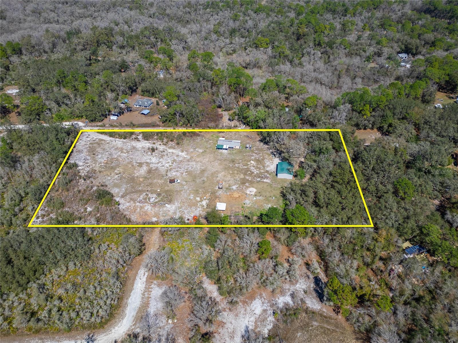 Image 3 of 81 For 35238 Manuel Street