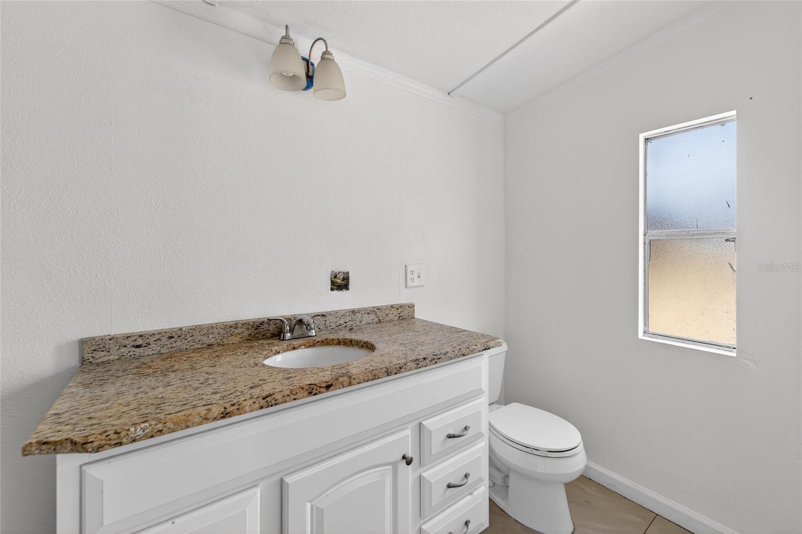 Image 32 of 81 For 35238 Manuel Street